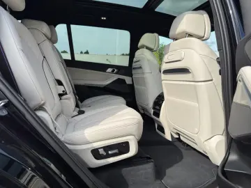 X7 xDrive40d M Sport Pro | Pano. Sky L. | AHK | 