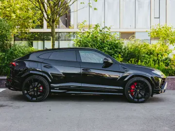 Lamborghini Urus S