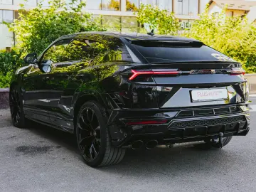 Lamborghini Urus S