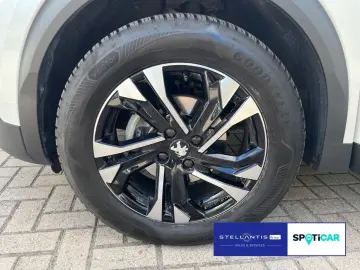 2008 GT PureTech 130 EAT8 Grip-Control-Paket