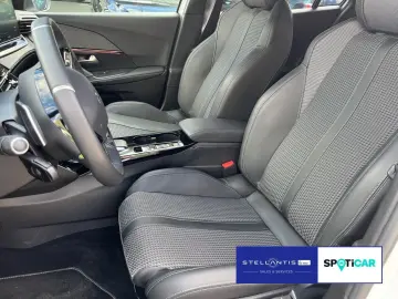 2008 GT PureTech 130 EAT8 Grip-Control-Paket