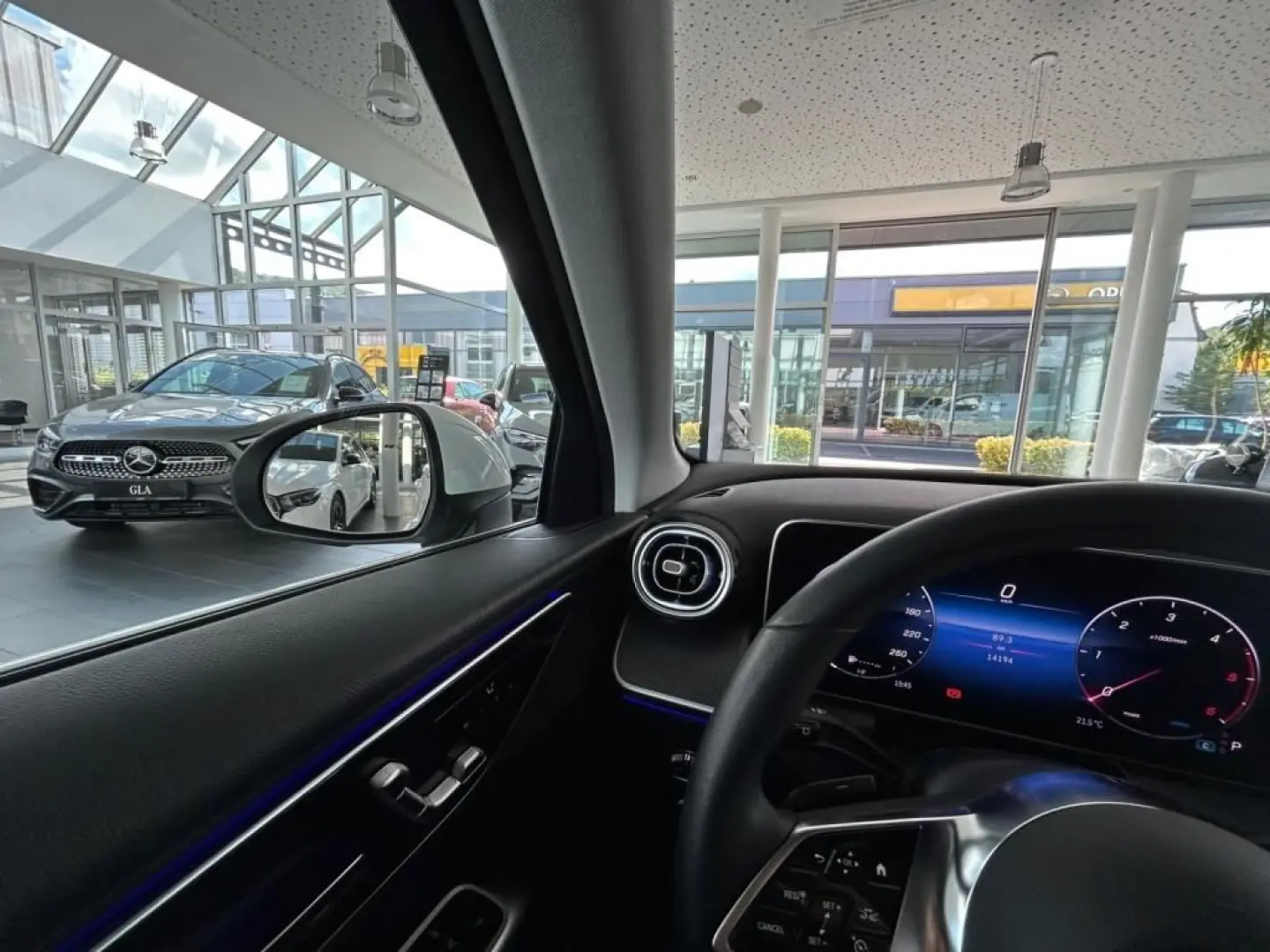 GLC 220 d 4M Avantgarde/Advanced/LED/Panorama-SD