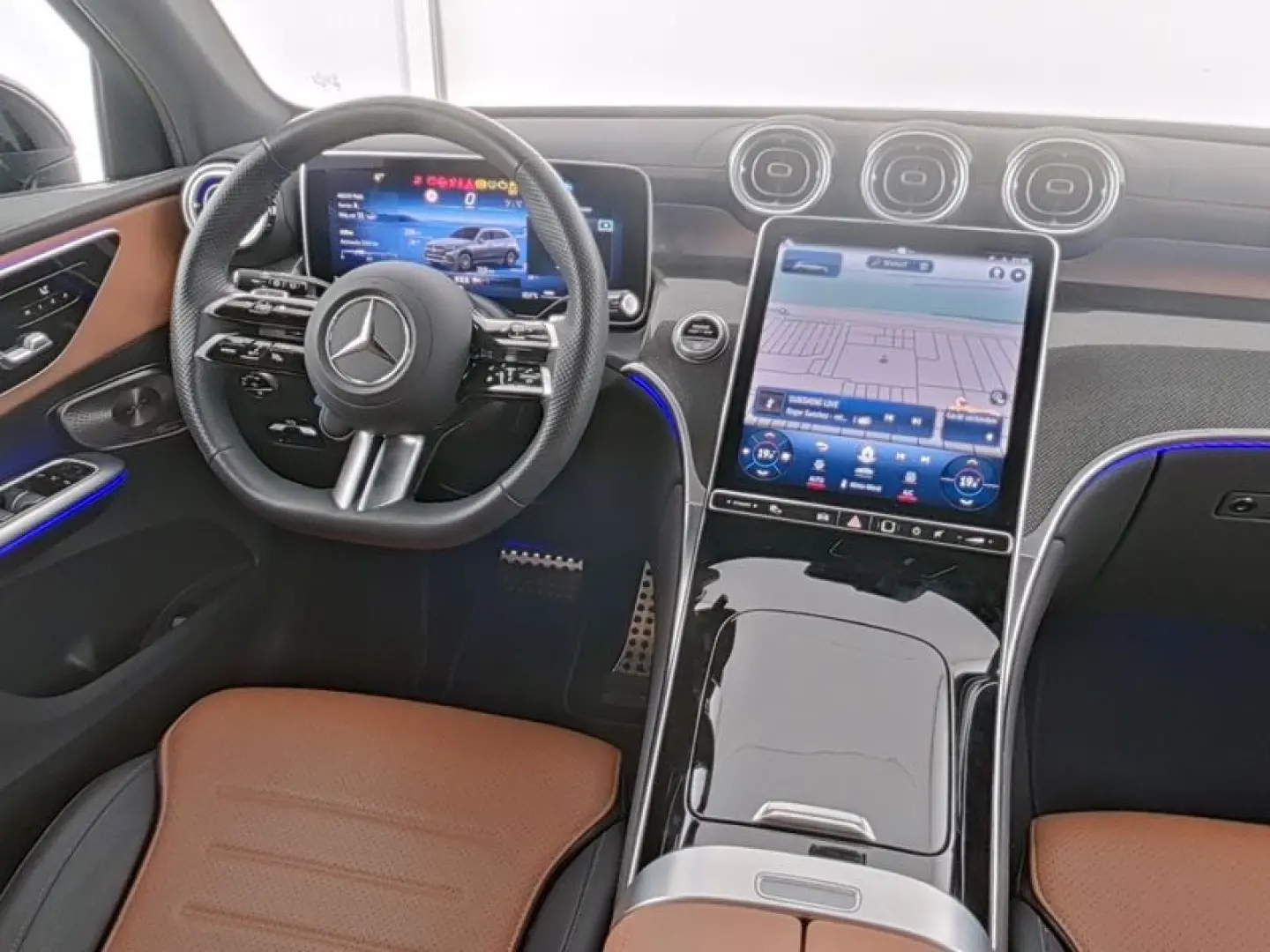 GLC 220 d 4M AMG-Sport/Pano/Burm/AHK/Night/20'