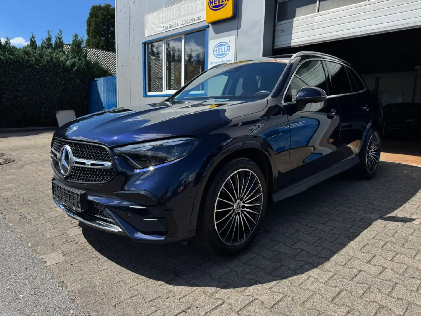 GLC 220 d 4Matic*AMG-STYLING*BURMEISTER*20ZOLL*
