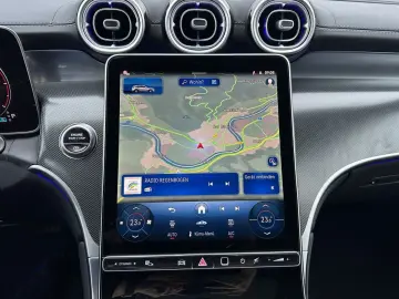 GLC 220 d 4Matic AMG+AHK+PANO+EASY-PACK+DIST