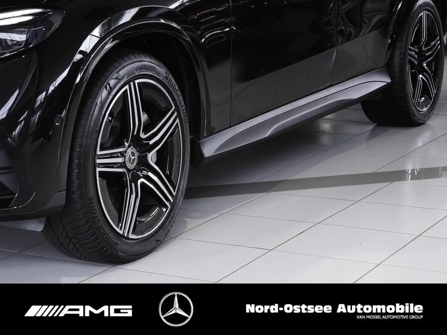GLC 300 Coupé 4M AMG DISTRONIC 360° PANO NIGHT