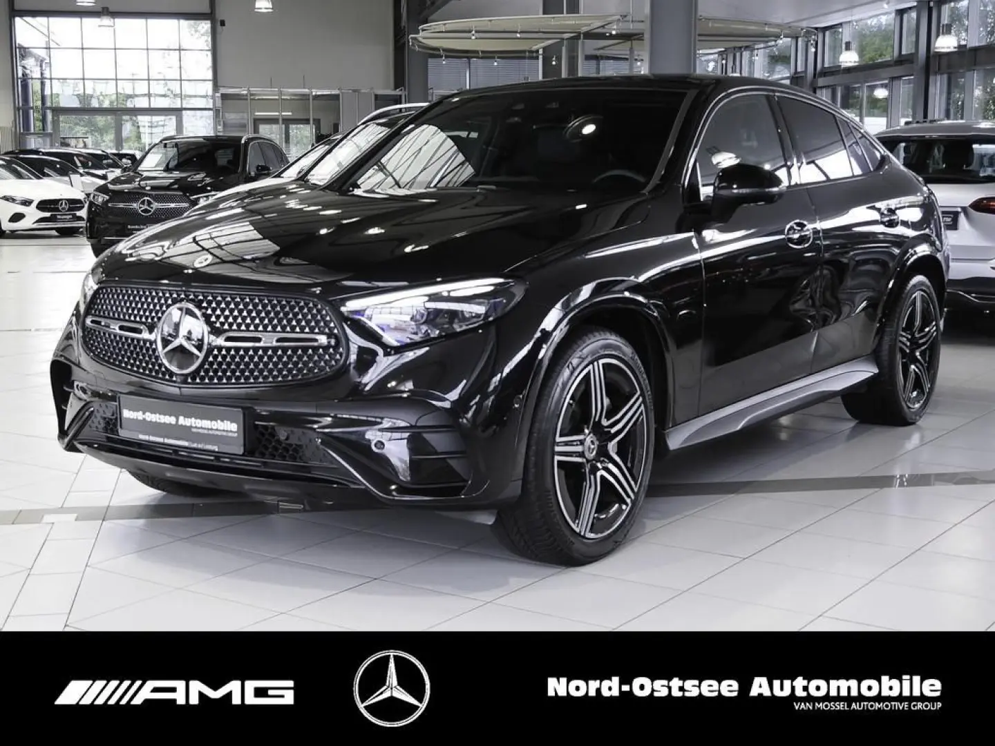 GLC 300 Coupé 4M AMG DISTRONIC 360° PANO NIGHT