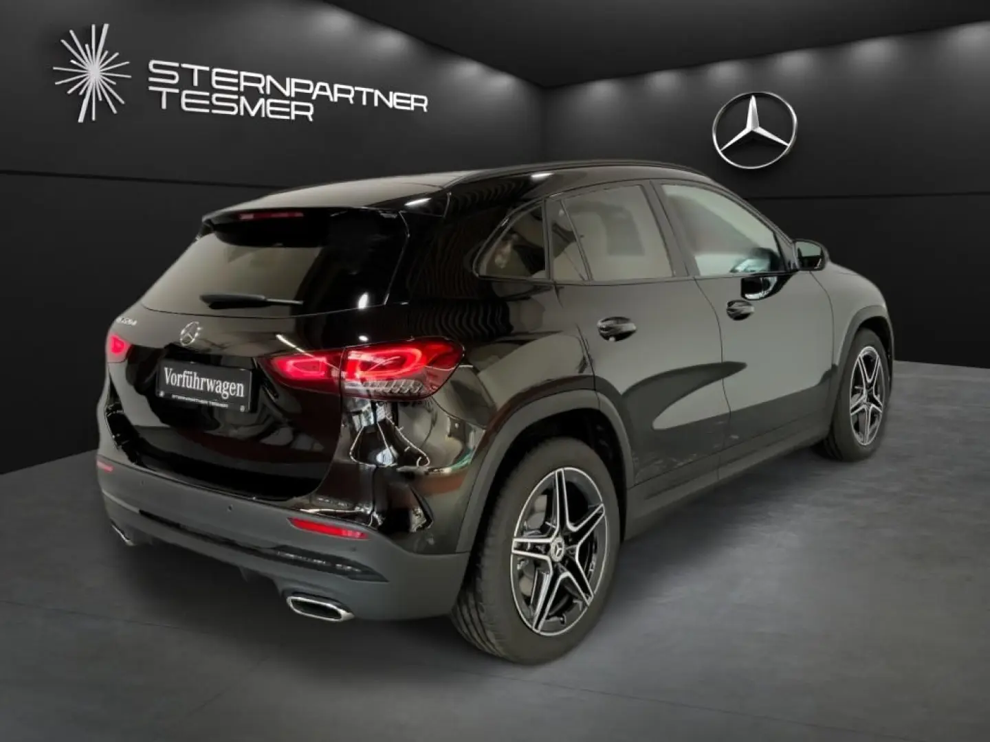 GLA 220 d AMG, Night-P, Kamera, Pano-D, CarPlay