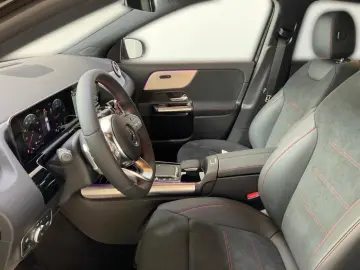 GLA 220 d AMG, Night-P, Kamera, Pano-D, CarPlay