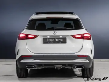 GLA 220 4MATIC AMG LED / Pano / AHK / DISTRONIC