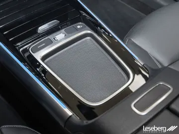 GLA 220 4MATIC AMG LED / Pano / AHK / DISTRONIC