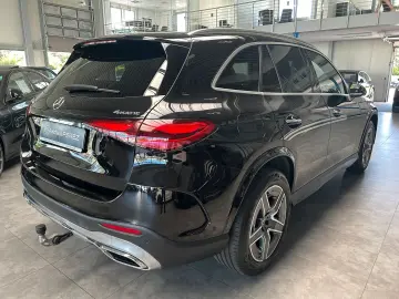 GLC 300 e 4M AMG PREMIUM DISTRONIC-AHK-BURMESTER