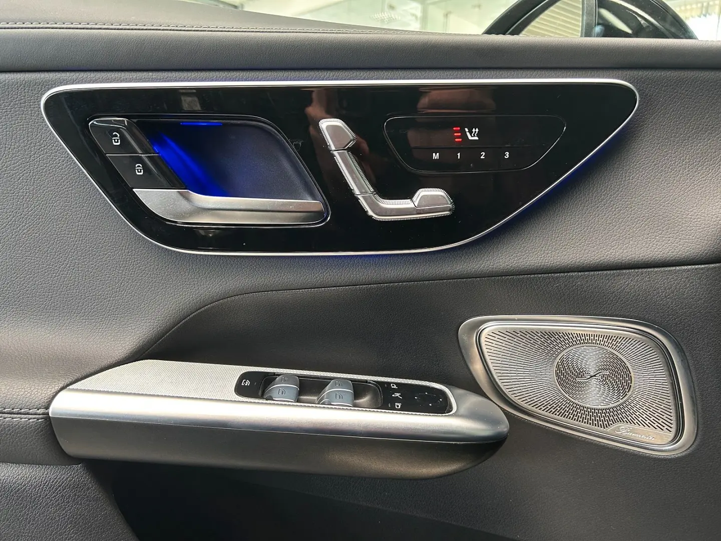 GLC 300 e 4M AMG PREMIUM DISTRONIC-AHK-BURMESTER