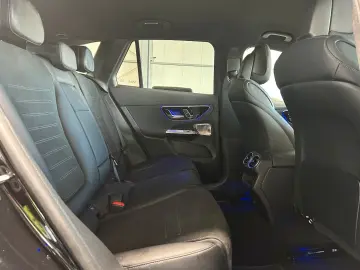 GLC 300 e 4M AMG PREMIUM DISTRONIC-AHK-BURMESTER