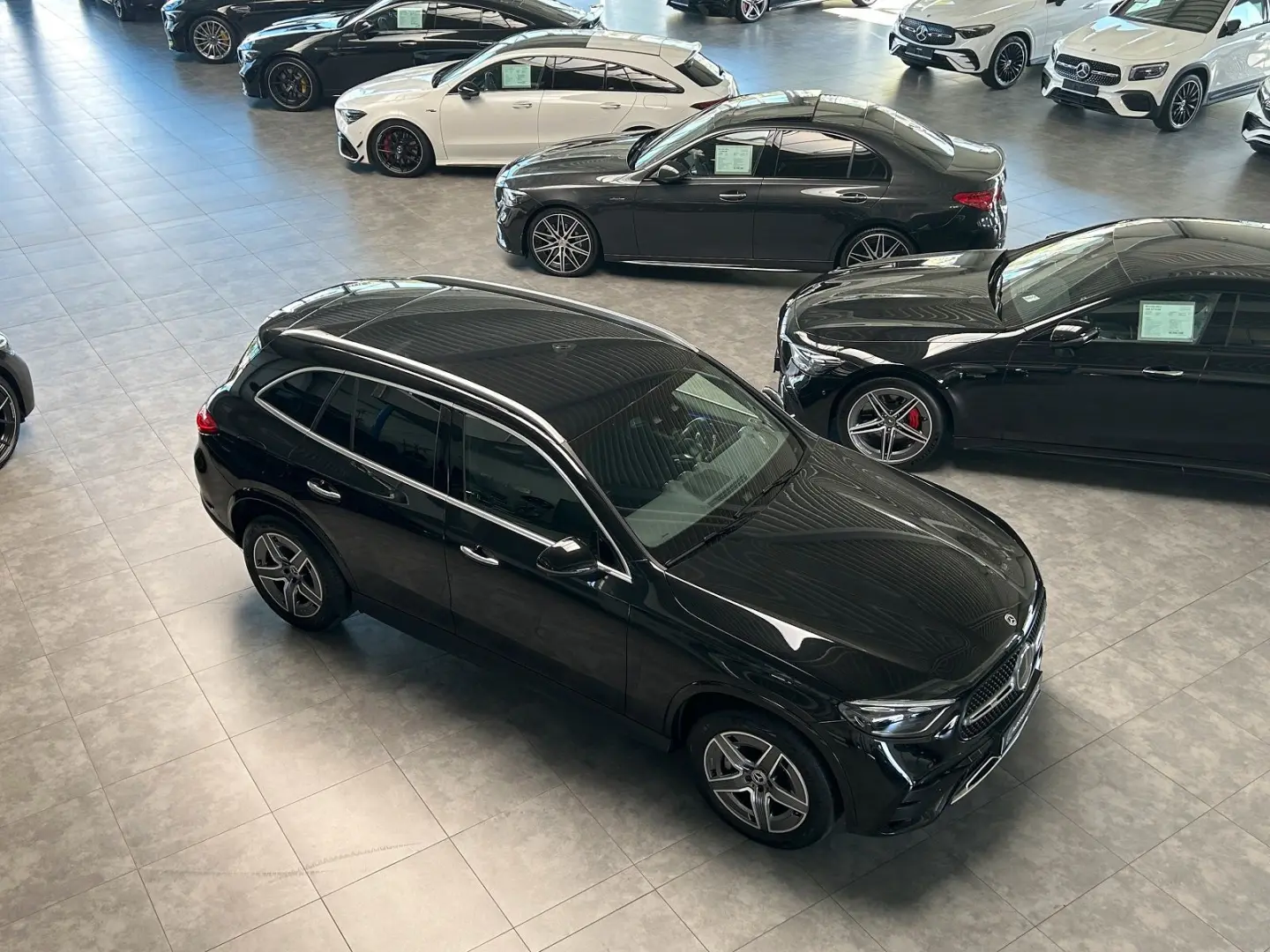 GLC 300 e 4M AMG PREMIUM DISTRONIC-AHK-BURMESTER