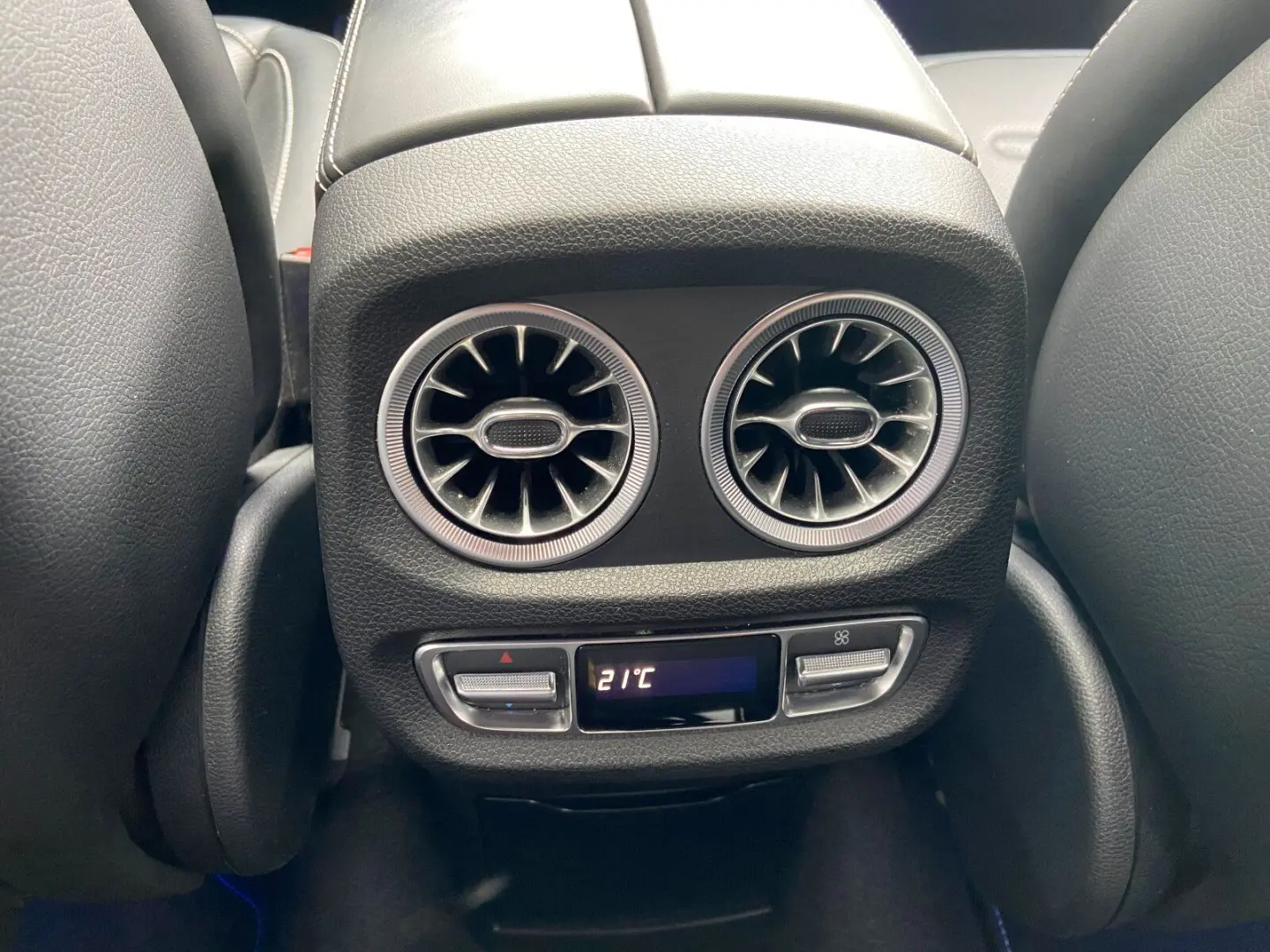 G 350 d +1.Hand+Exclusiv+Burm.Sound+AMG+AHK+SHD+