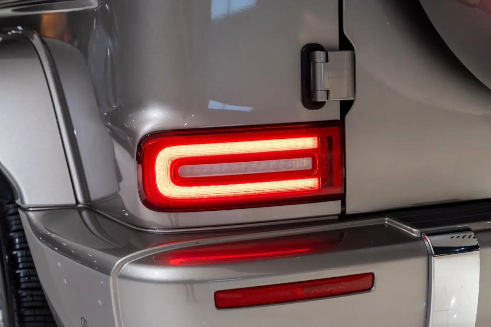 G 400d*AMG-LINE*BURMESTER*EXCLUSIVE-INT.*1.HAND*