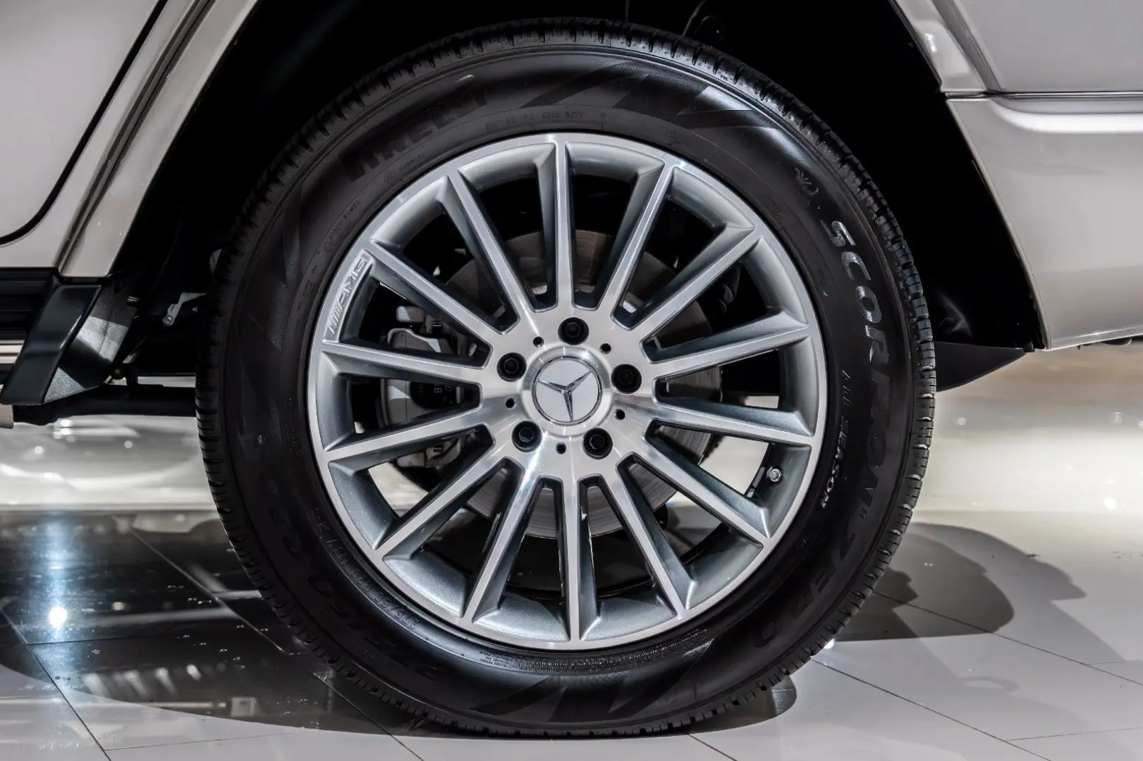 G 400d*AMG-LINE*BURMESTER*EXCLUSIVE-INT.*1.HAND*