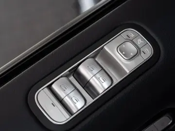 G 400d*AMG-LINE*BURMESTER*EXCLUSIVE-INT.*1.HAND*