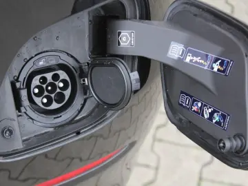 GLC 300 de Coupé Cp. EQ Plug-In Hybrid AMG Line