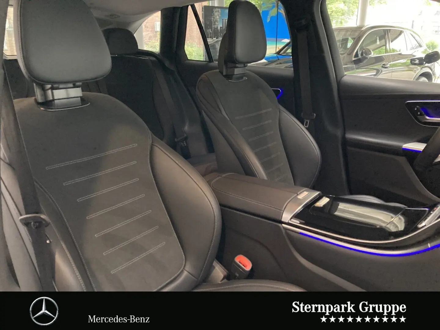 GLC 300 e 4M AMG Prem,AHK,DiGiLight,Distr,Memory