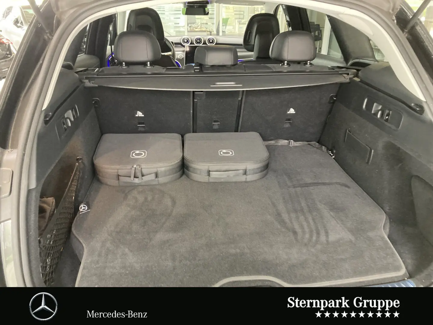 GLC 300 e 4M AMG Prem,AHK,DiGiLight,Distr,Memory
