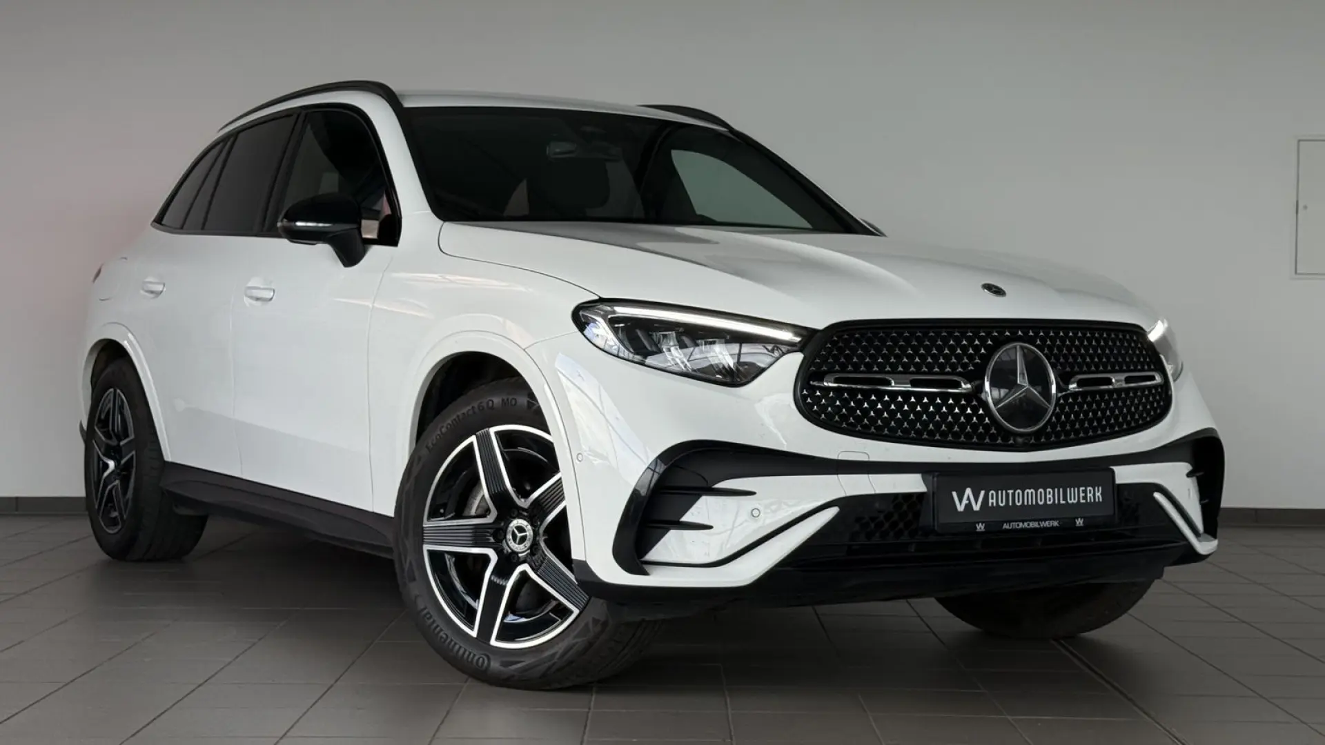 GLC 300 d 4M |AMG |DIST |NIGHT |AHK |LED |