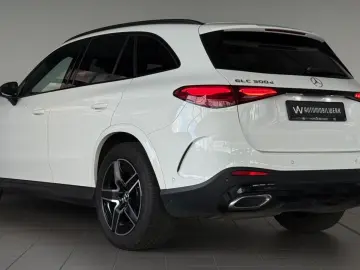 GLC 300 d 4M |AMG |DIST |NIGHT |AHK |LED |
