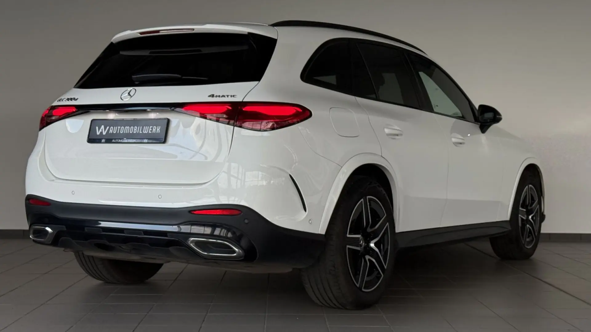 GLC 300 d 4M |AMG |DIST |NIGHT |AHK |LED |