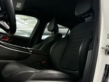 GLC 300 d 4M |AMG |DIST |NIGHT |AHK |LED |