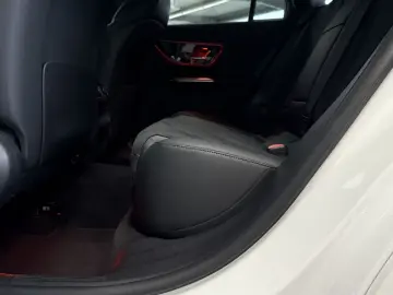 GLC 300 d 4M |AMG |DIST |NIGHT |AHK |LED |