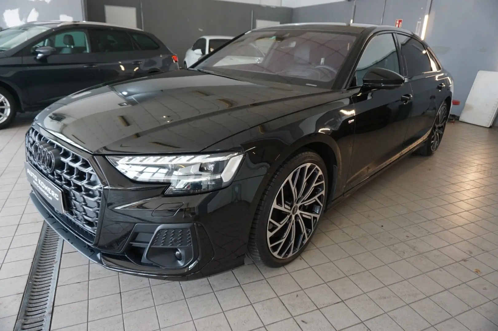 A8 L 60 TFSI e quattro Black Editon Exclusive TV