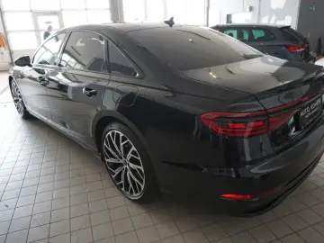 A8 L 60 TFSI e quattro Black Editon Exclusive TV