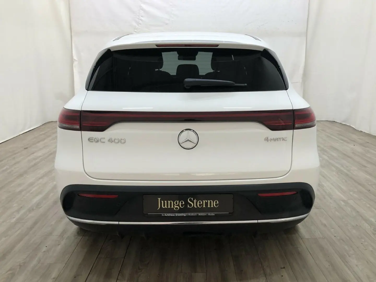 EQC 400 4M AMG Distr*AHK*Memory*360°*SHD*MULTIBE