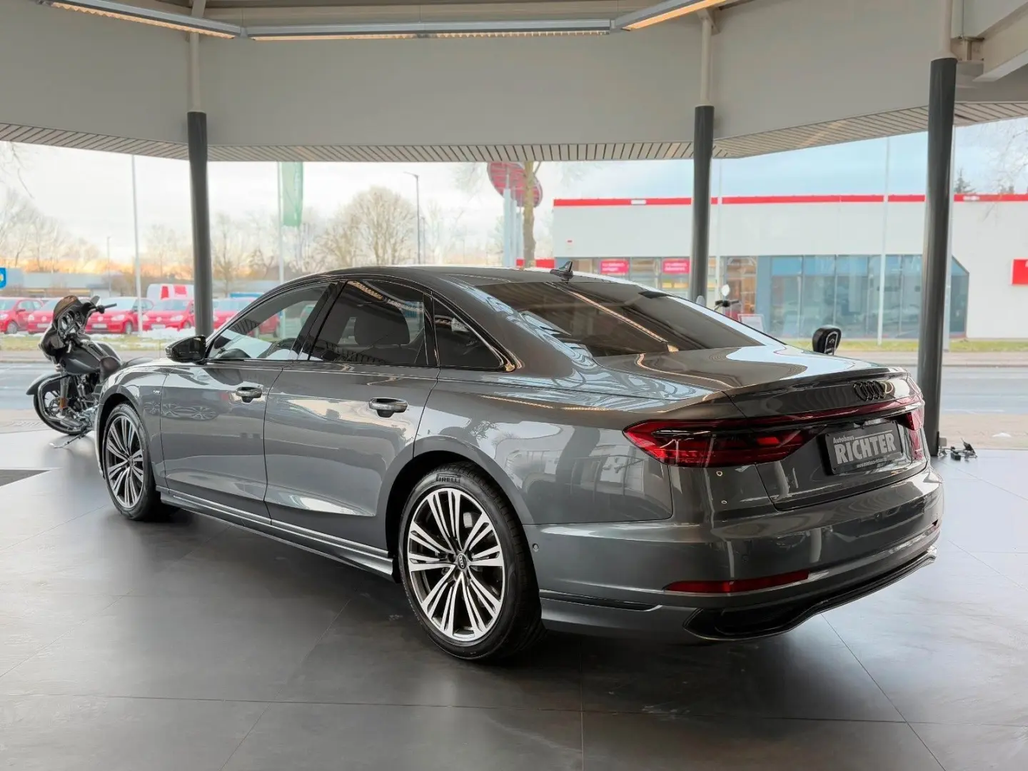 A8 55 TFSI quatt. S-Line/360°/Head-Up/B&O/Standh