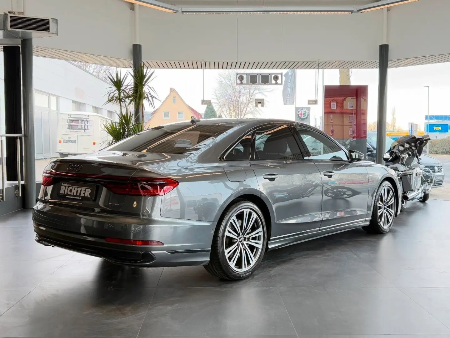 A8 55 TFSI quatt. S-Line/360°/Head-Up/B&O/Standh