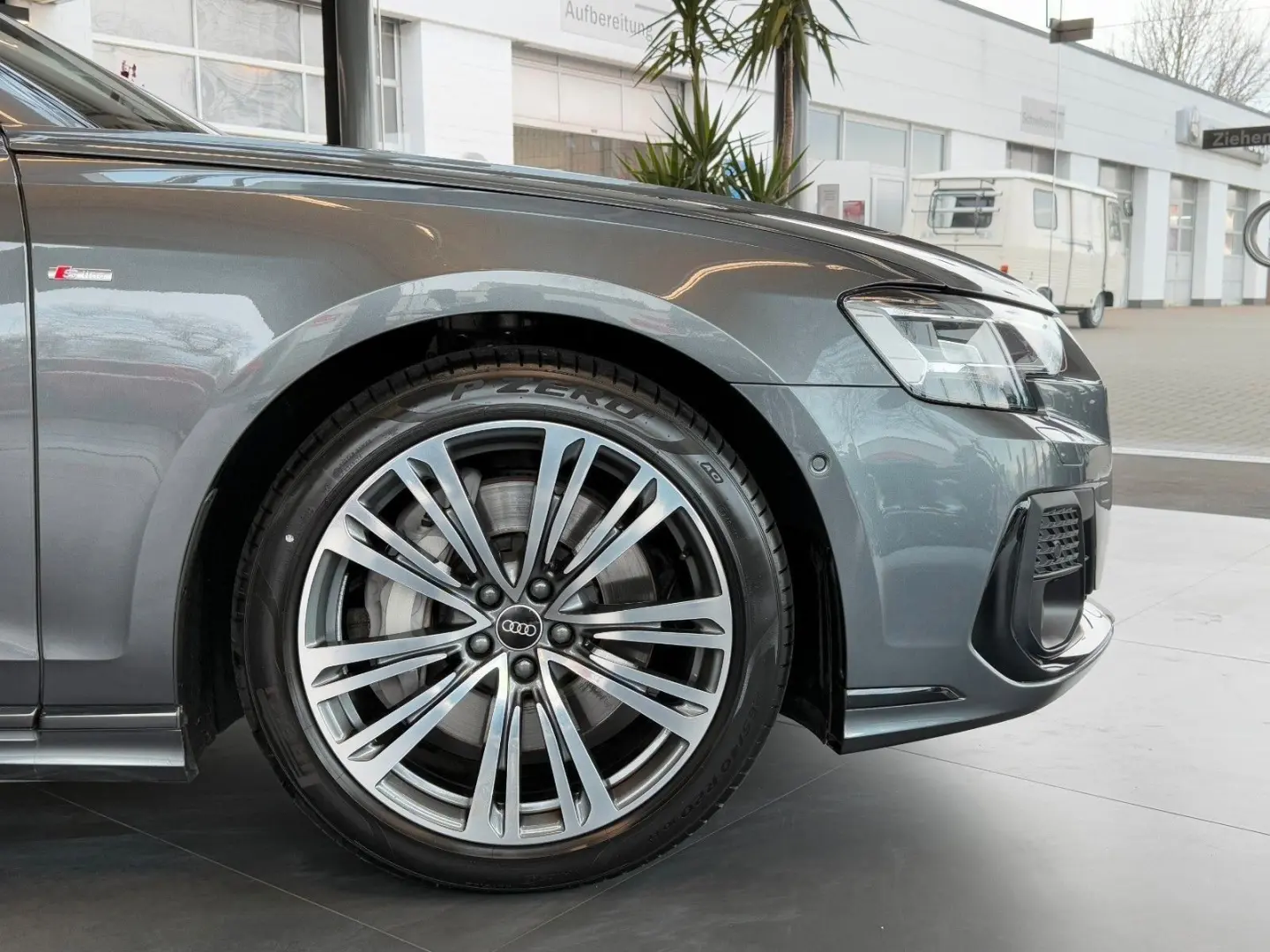 A8 55 TFSI quatt. S-Line/360°/Head-Up/B&O/Standh