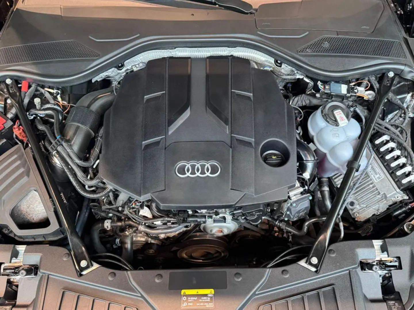 A8 50 TDI L quat. B&O Massage Liege TV 160UPE
