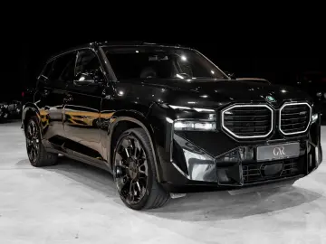 XM 4.4 V8*Plug-in Hybrid*B&W*SOFT*MASAGE*SHADOW*