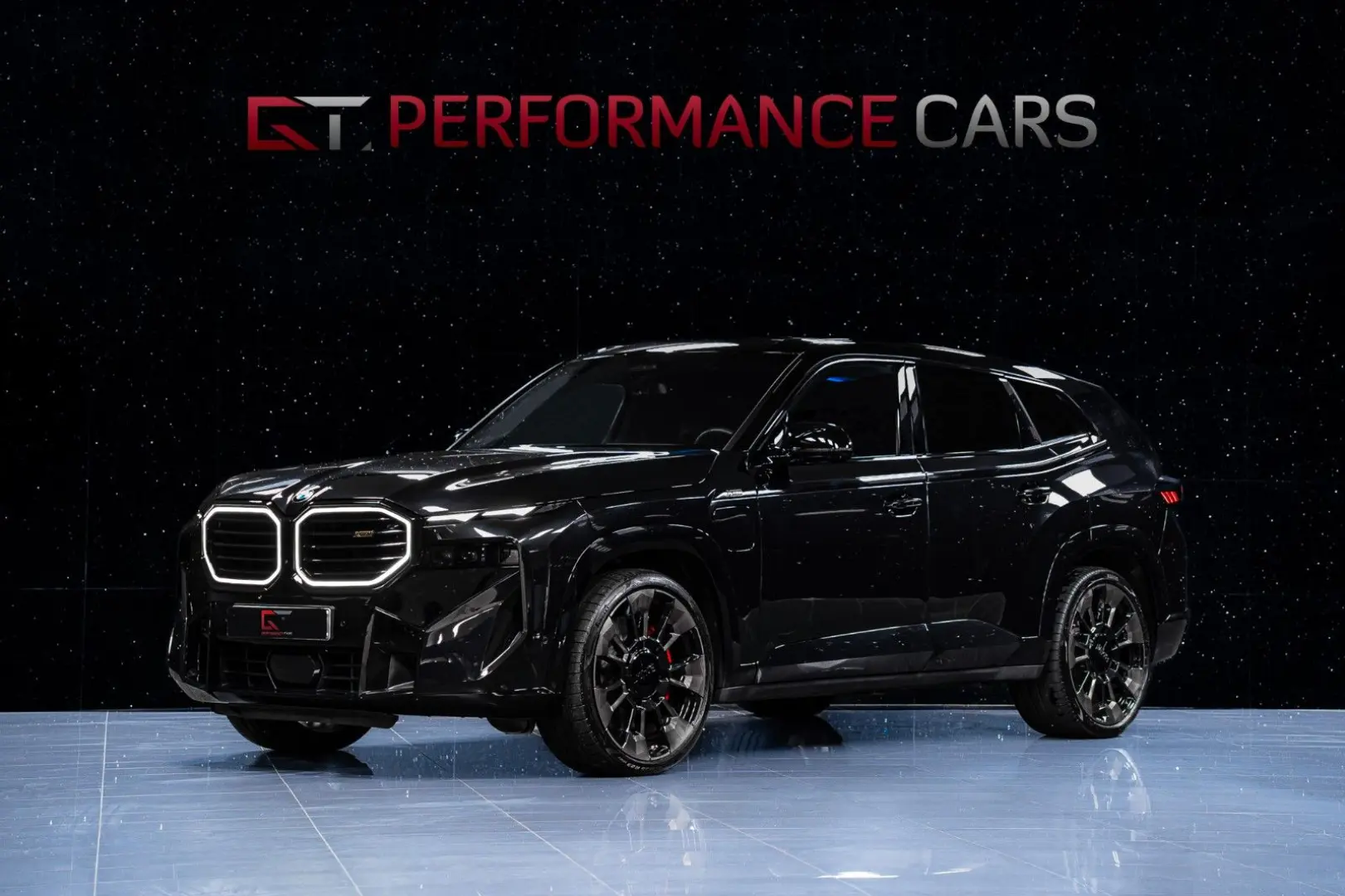 XM xDrive B&W 23