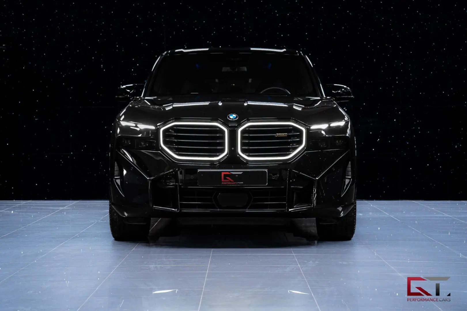 XM xDrive B&W 23