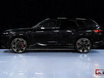 XM xDrive B&W 23