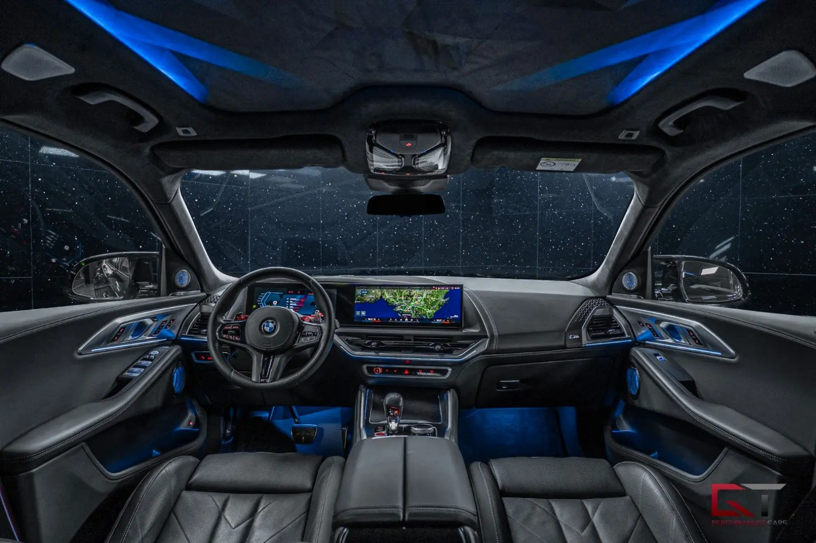 XM xDrive B&W 23