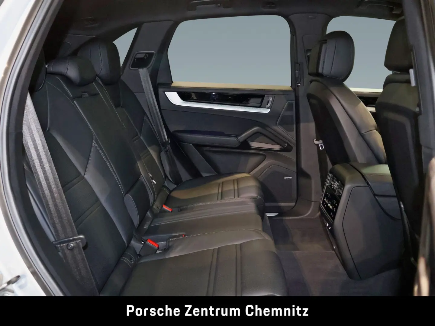 Cayenne E-Hybrid Luft;AHZV;BOSE;Pano;14-Wege