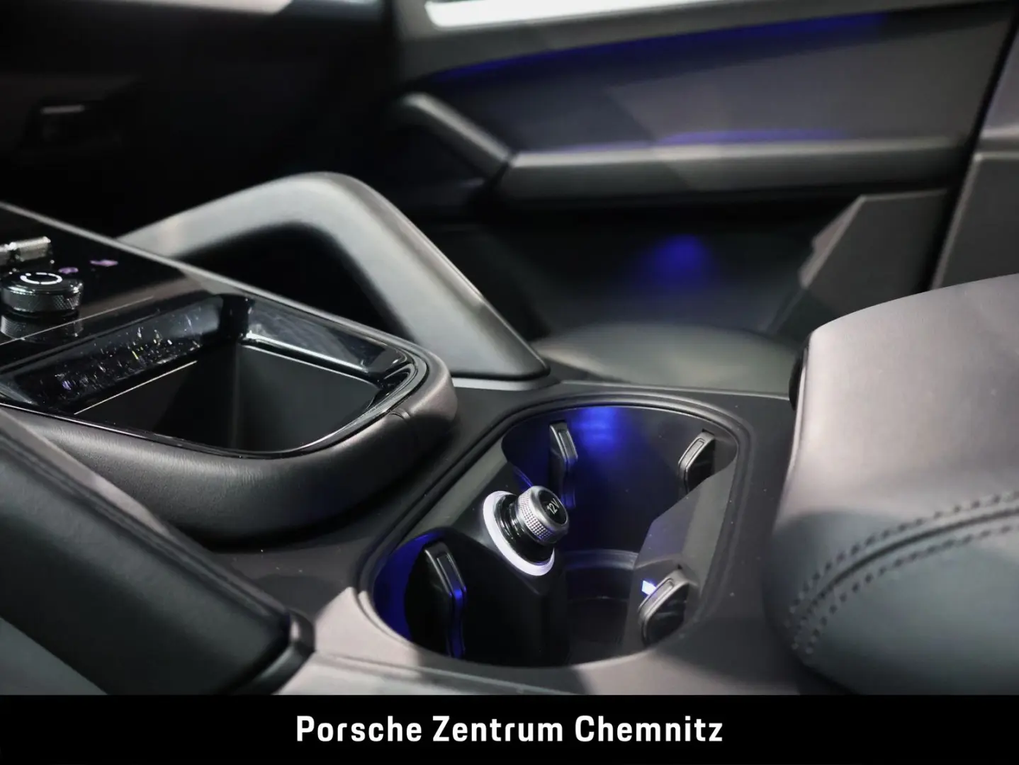 Cayenne E-Hybrid Luft;AHZV;BOSE;Pano;14-Wege