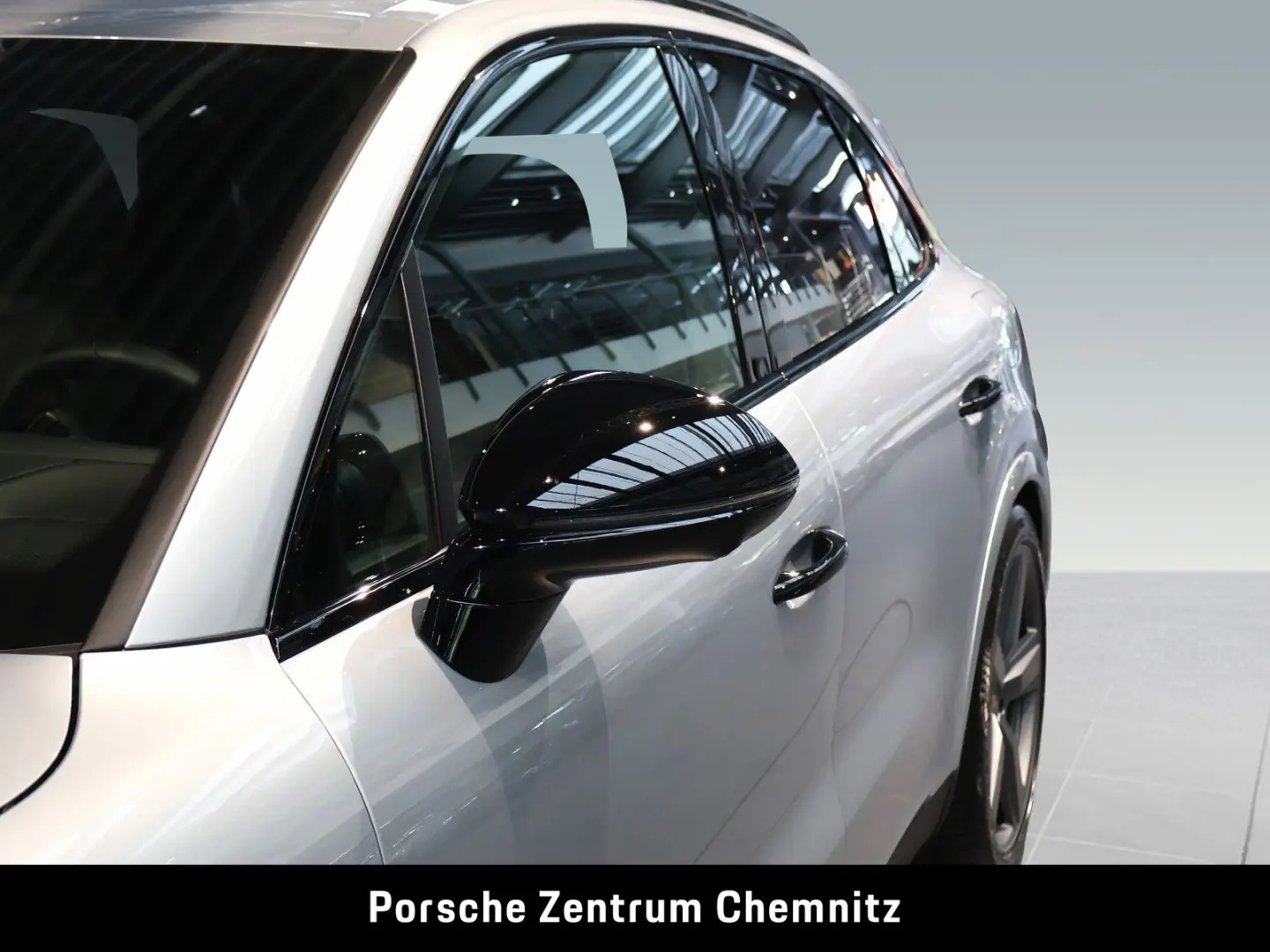 Cayenne E-Hybrid Luft;AHZV;BOSE;Pano;14-Wege
