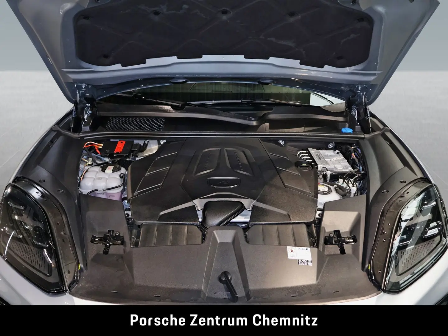 Cayenne E-Hybrid Luft;AHZV;BOSE;Pano;14-Wege