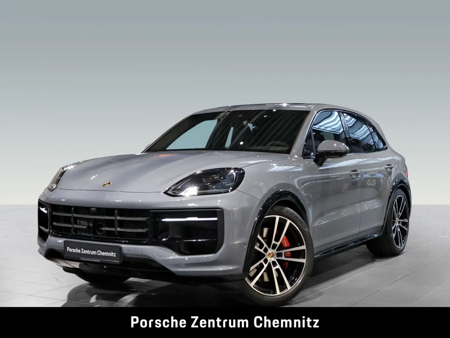Cayenne GTS HA-Lenkung;Chrono;Head-Up;Pano