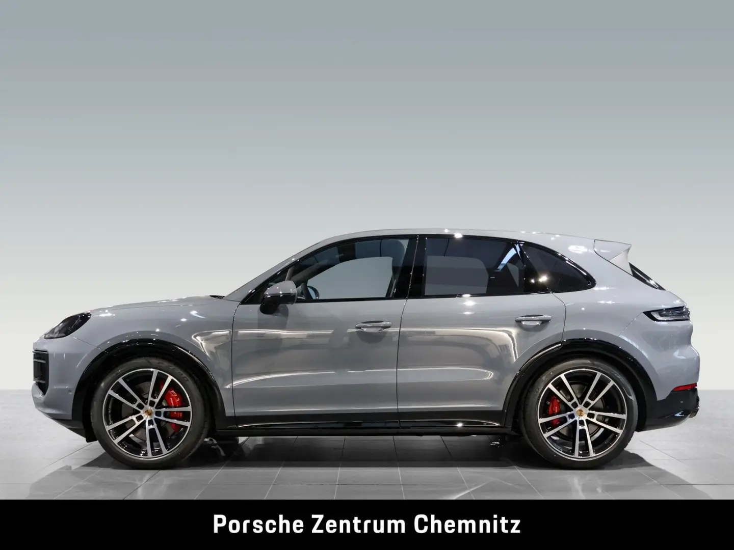 Cayenne GTS HA-Lenkung;Chrono;Head-Up;Pano