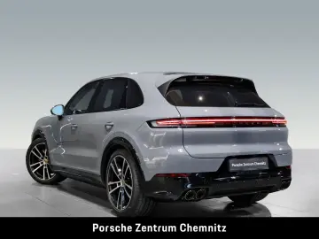 Cayenne GTS HA-Lenkung;Chrono;Head-Up;Pano